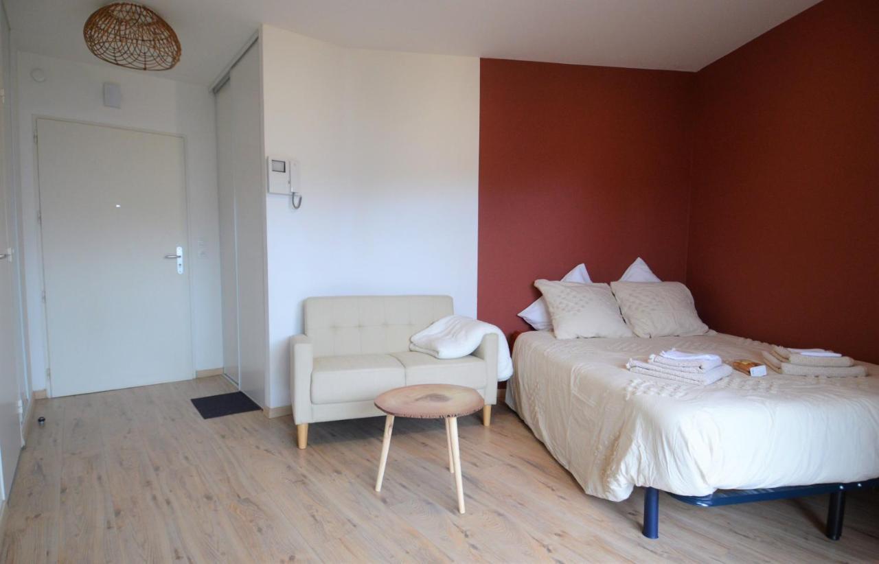 Jardin - A 50M De La Plage - Wifi - Parking Courseulles-sur-Mer Kültér fotó