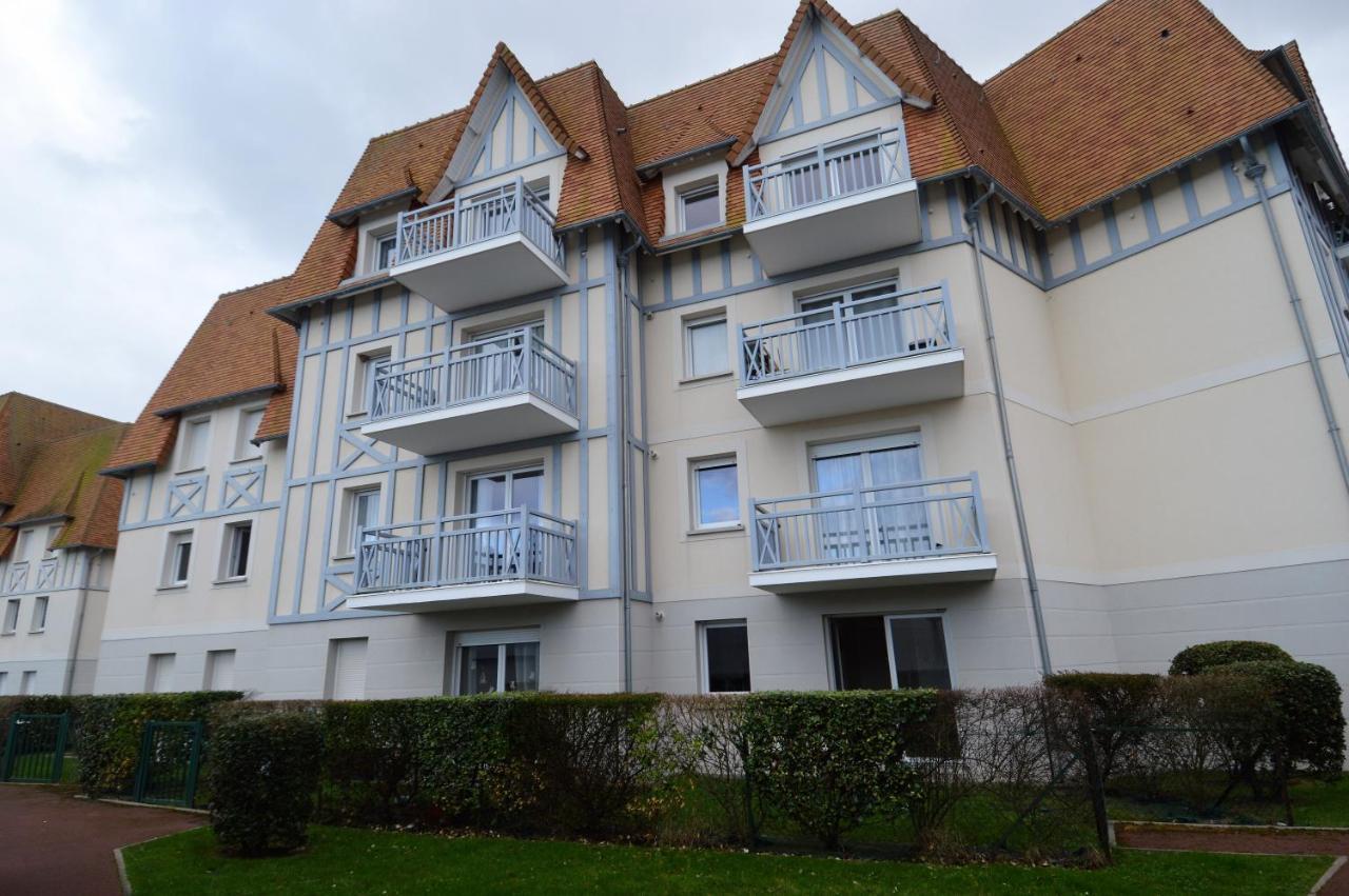 Jardin - A 50M De La Plage - Wifi - Parking Courseulles-sur-Mer Kültér fotó