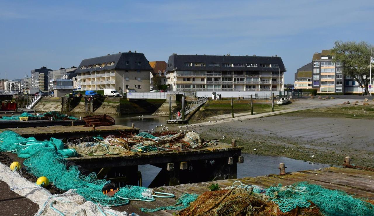 Jardin - A 50M De La Plage - Wifi - Parking Courseulles-sur-Mer Kültér fotó